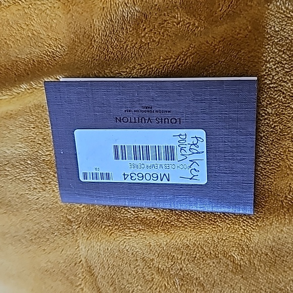 ✨Louis Vuitton Monogram Vernis Leather Multicles 4 Ring Key Case M60634 - Picture 8 of 9